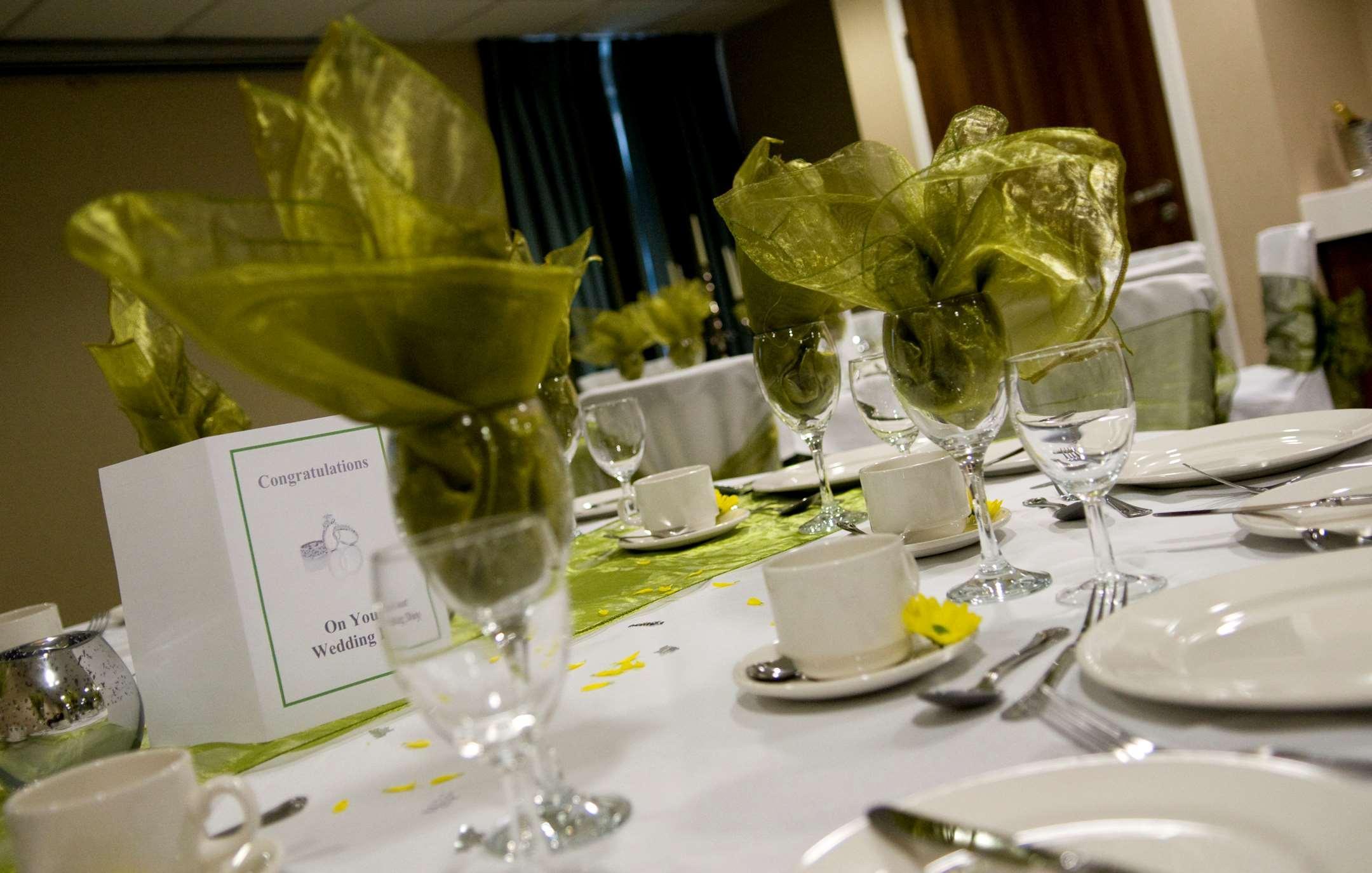 Hotel Hampton By Hilton Corby Restaurante foto